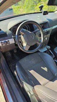 Opel astra 1.6 benzin combi 2007 - 4