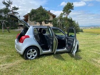 SUZUKI SWIFT 1.3, BENZÍN - 4