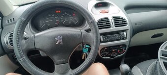Peugeot 206 SW - 4