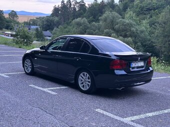 TOP stav BMW E90 320i 125 kW,r.v.2008, 146tisic km, VAM R1 - 4