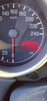 Alfa Romeo 147 1.6 TS - 4