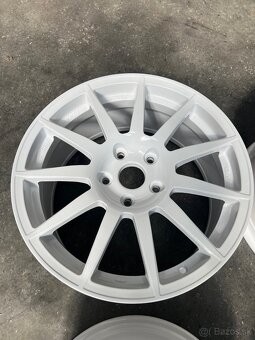 TOORA COMPETIZIONE 8x17 5x114,3 - 4
