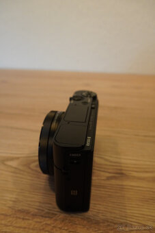 Sony RX100 III - 4
