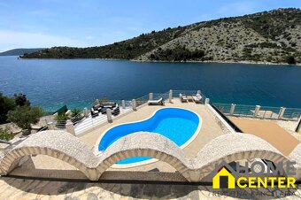 Apartmánová vila /500 m²/ pri mori, Dalmátsko, Marina - 4