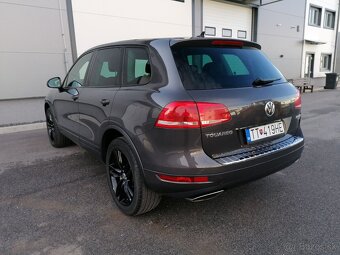 Volkswagen Touareg - 4