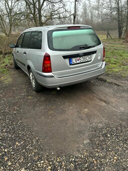 Ford Focus - 4