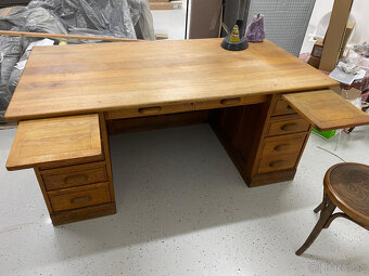 predam USA dubovy stol - 4
