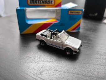 Matchbox Ford Escort Macau - 4