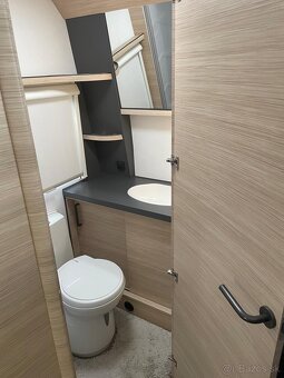 Predám obytný príves - 4