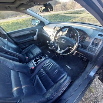 Honda CR-V - 4