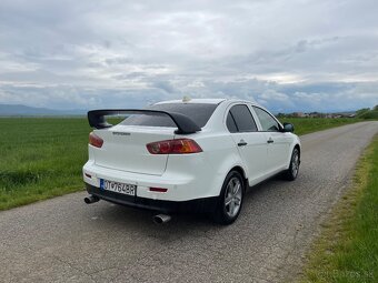 Mitsubishi Lancer 1.5 - 4