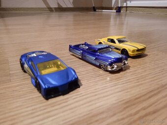 Zbierka HotWheels autíčok - 4