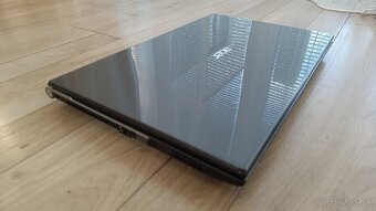 17.3'' Acer Aspire - 4