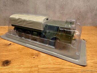 TATRA 813 8x8 KOLOS 1/43 DeaGostini Premium + polepy ČSĽA - 4