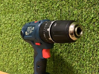 BOSCH GSR 18V-21 Akumulátorový príklepový skrutkovač - 4