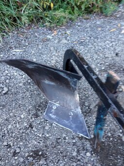 Pluh jednostranný Agzat,tera vari - 4