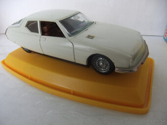 Raritny kus od CORGI TOYS:No.513 CITROEN ALPINE rescue - 4