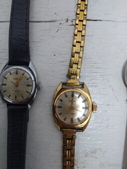 Dámske a pánske náramkové hodinky - 4