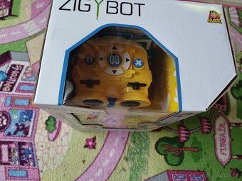 Andy programovateľný robot v top stave - 4