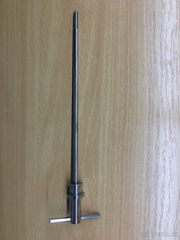 Šroub tuhosti řízení jawa - 4