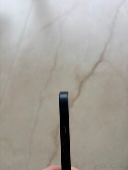 iPhone 13 - 4