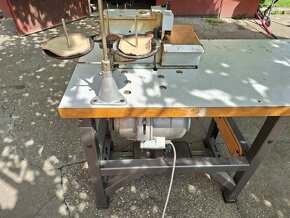 Textima 3nitovy overlock za 180Eur - 4