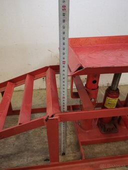 Nájazdové rampy, pár - 2ks + hydraulické zdviháky - 4
