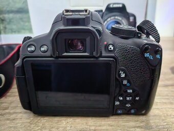 Canon eos 700d + objektív EFS 18-55mm - 4