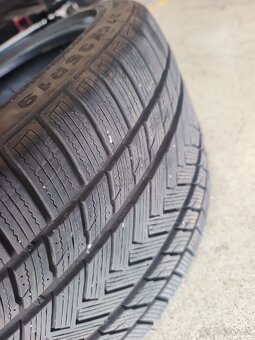 245/40 R19 a 275/35 R19 iLink,Gripmax zimné - 4