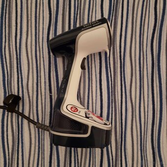 Naparovač odevov Tefal Access Steam DR8085E1 - 4