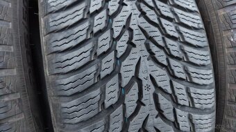 Zimné Nokian WR SNOWPROOF 205/50/17 93V XL - 4