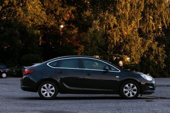 Opel Astra 1.6 Classic AT6 - 4