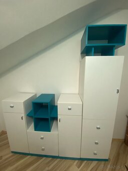 Modro biely nábytok - 4