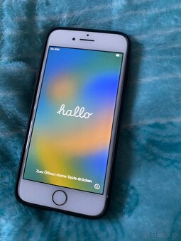 Predám iphone 8 - 4
