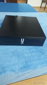 Skener a pokladnicná zásuvka - 4