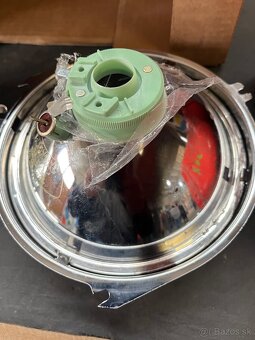 Škoda 100 - svetlá. - 4