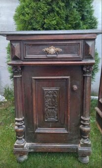 Starožitný nábytok - 4