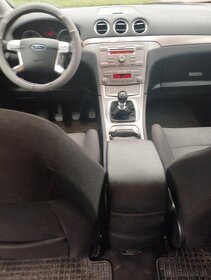 FORD S-MAX - 4