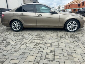 Mercedes C220 CDI - 4