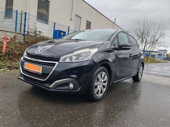 Peugeot 208 - 4