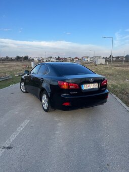 Lexus is220d súrne - 4