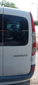 Renault - 4