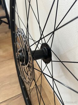 Gravel/Cestné kolesá Triban 622x23C, QR - 4
