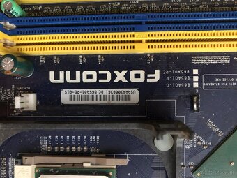 Predám 2x socket 478 dosky - 4