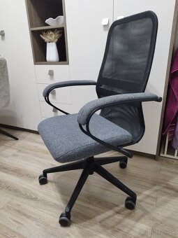 Kancelárska stolička - 4