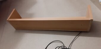 Polička s LED svetlom – buk - 4