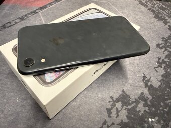 Phone XR 128 GB – čierny - 4