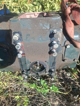 Predam diferak a portale Zetor 7245 - 4