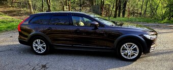 Volvo V90 Cross Country 2.0 D5 , AWD, 173 KW - 4