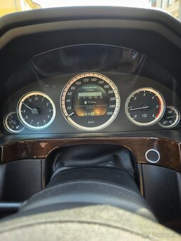 Prenájom Mercedes E220 CDI automat s koncesiou BOLT, TAXI - 4